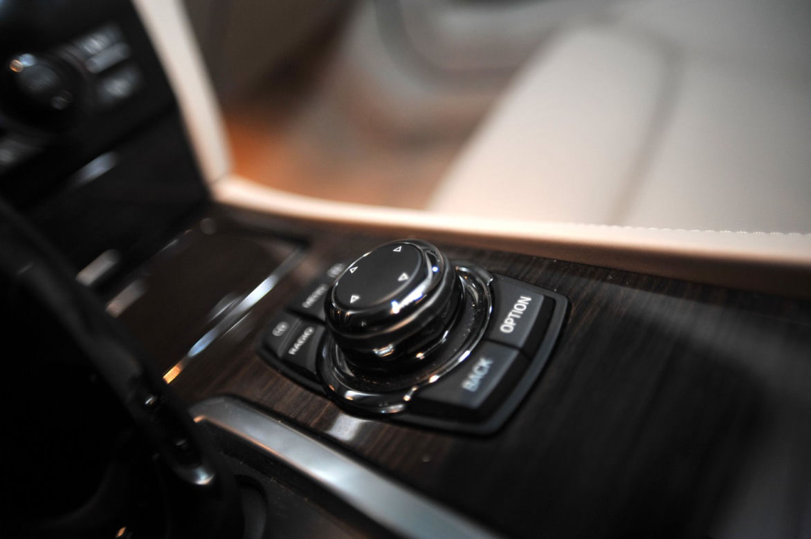 BMW serii 7 prezesa Amber Gold zlicytowane za 319 tys. zł