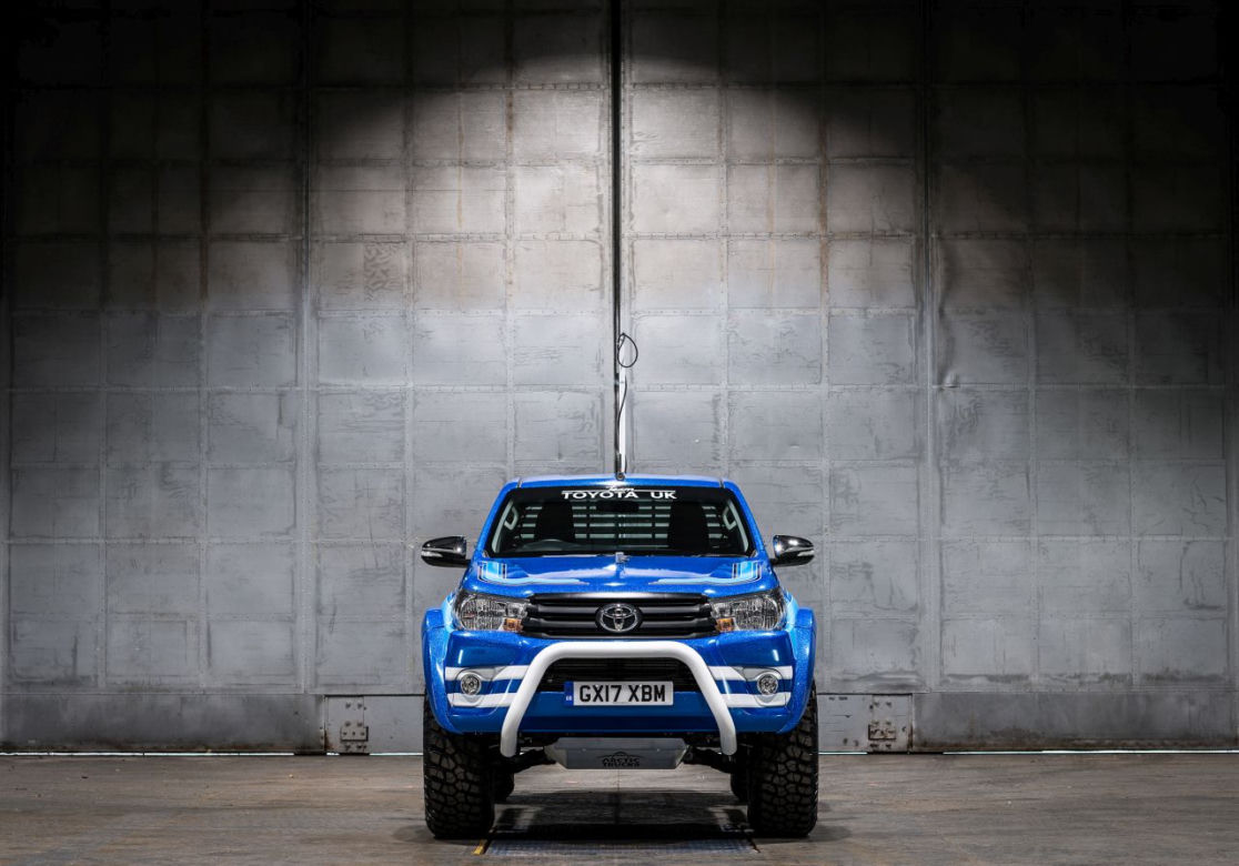 Toyota Hilux Bruiser