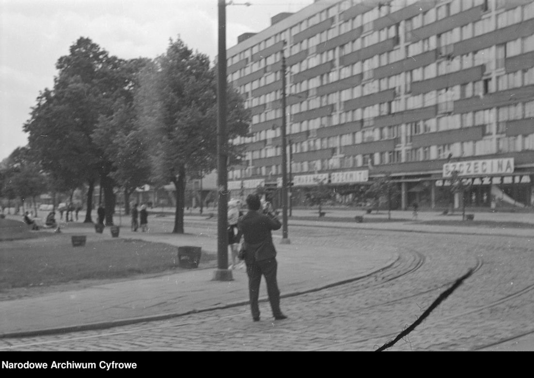 Skrzyżowanie al. Wyzwolenia i ul. Malczewskiego w Szczecinie w 1969 roku