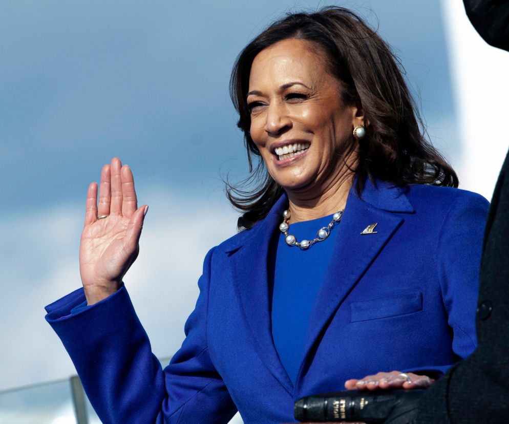 Taki styl ma Kamala Harris. Wiceprezydent USA przyleci do  Polski