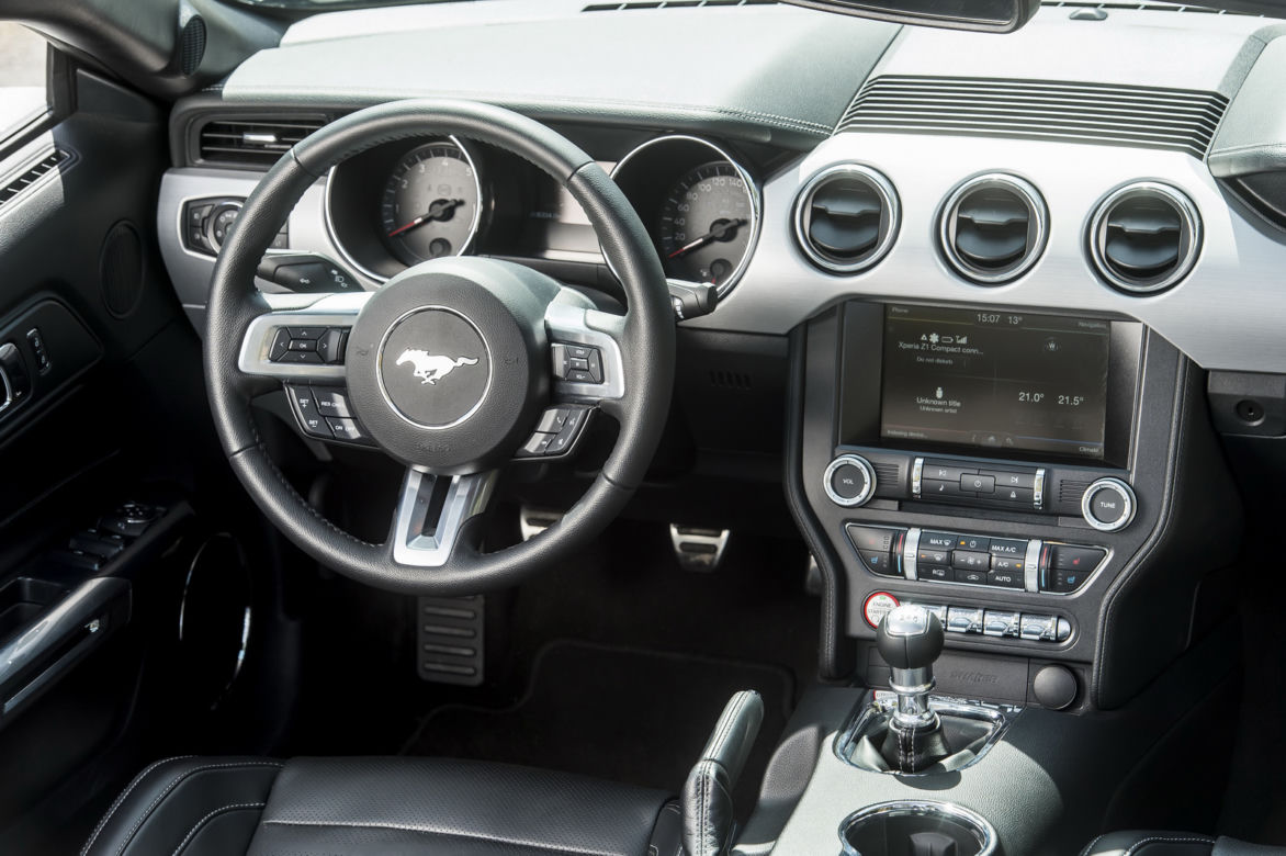 Ford Mustang Cabriolet 5.0 V8