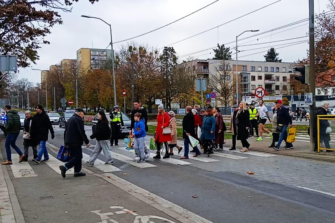 1 listopada na Cmentarzu Centralnym w Szczecinie