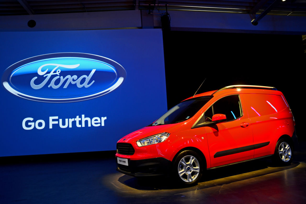 Ford Transit Courier 2014