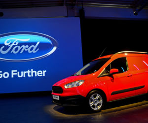 Ford Transit Courier 2014