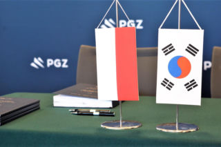 4 umowy wykonawcze Bumar-Łabędy