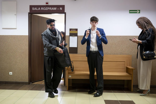 Krzysztof Rutkowski, Aleksander Zych i Natasha Zych w sądzie. Chodzi o alimenty