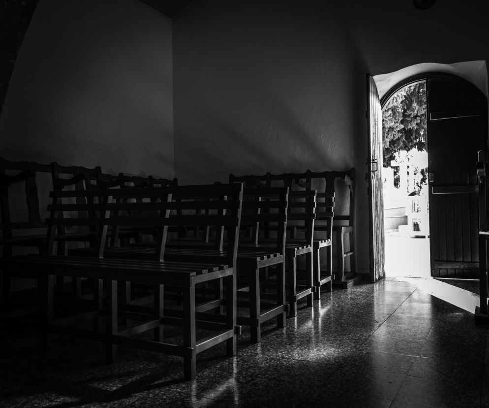 Okradł kościół, groził kościelnemu śmiercią. Bóg jednak czuwał: złodziej zgubił dowód
