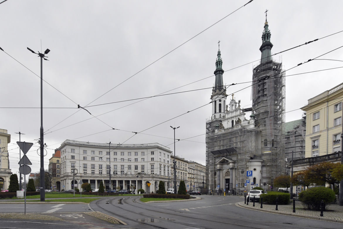 Zamkną plac Zbawiciela? Działacze chcą zrobić z ronda deptak