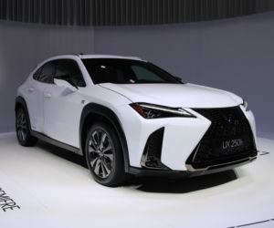 Lexus UX