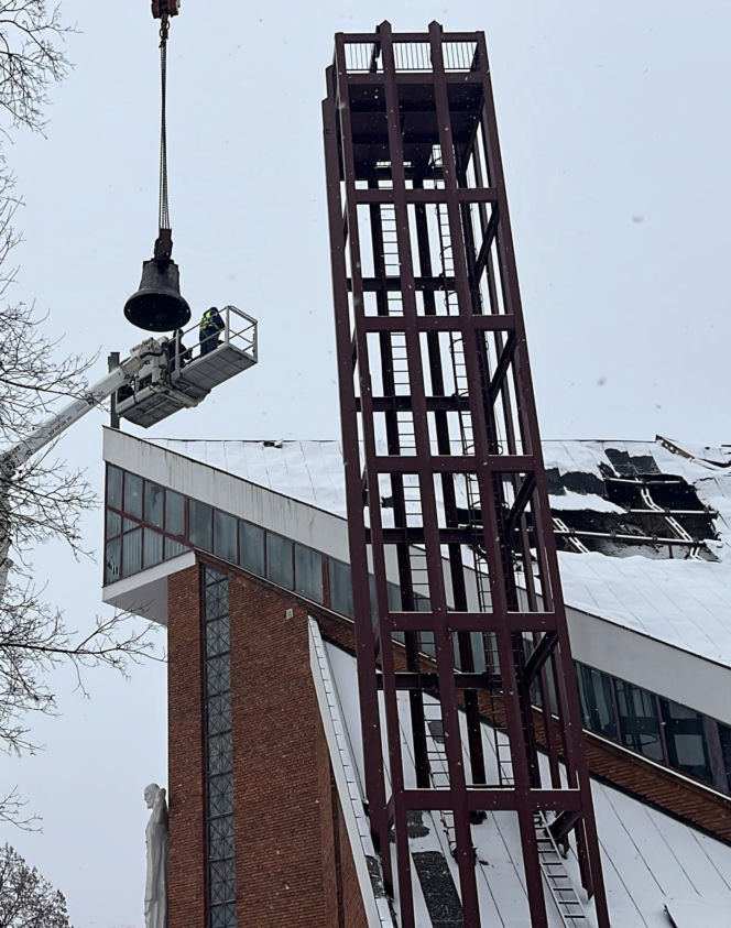 Pożar kościoła na Dziesiątej. Znika charakterystyczna wieża przy ul. Kunickiego
