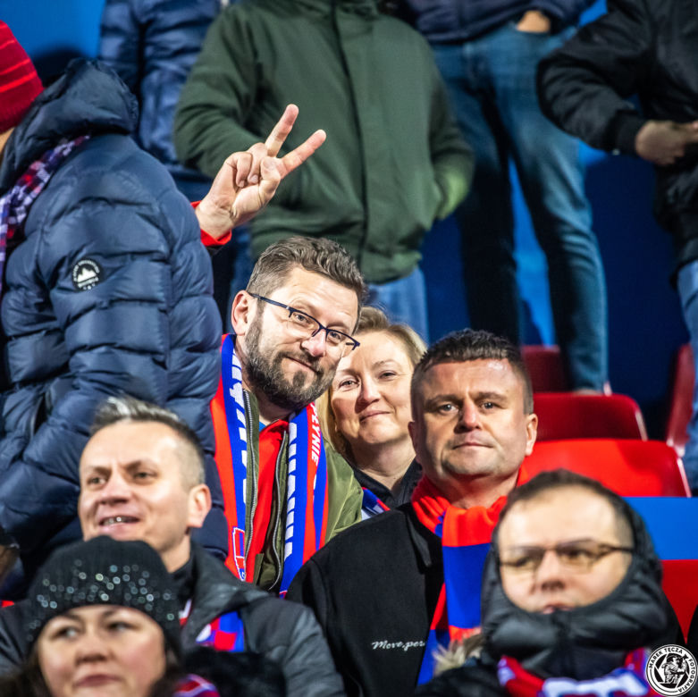 Kibice Rakowa Częstochowa na meczu z Cracovią