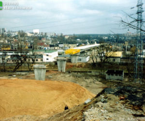 Budowa wiaduktu na trasie N-S Starachowice/ Marzec 1998