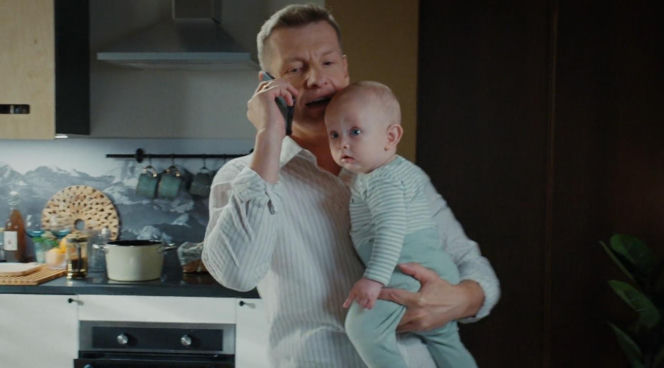 M jak miłość odc. 1901. Antoś (Mark Myronenko), Paweł (Rafał Mroczek)