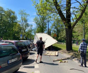 Dobrze, że nas nie zabił. Gigantyczne korki po kolizji przy Błoniach! 