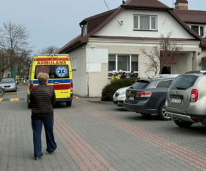 Powiat węgrowski: Ewakuacja szkoły podstawowej w Zespole Oświatowym w Toporze