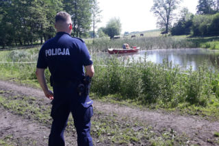 Opolskie: Alarm w Brzegu! 50 policjantów szukało w nocy trzech nastolatków