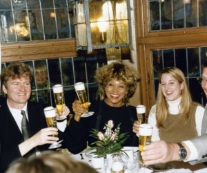 Tina Turner kończy kariere! Zobacz jak zmieniała się przez lata