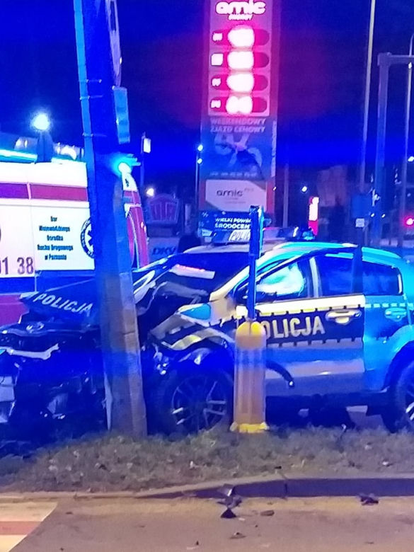 Wypadek radiowozu w Poznaniu