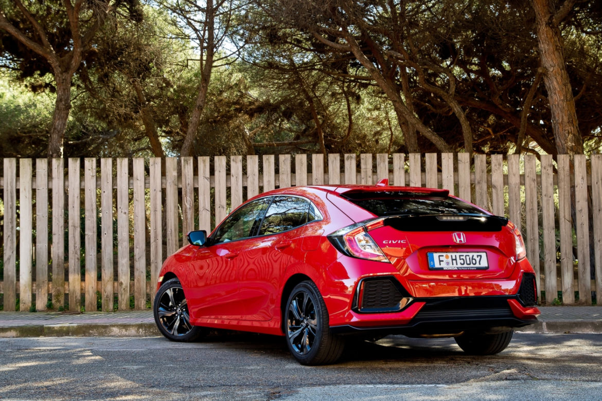 Honda Civic X 1.0 T i-VTEC 129 KM