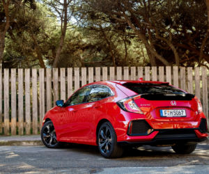 Honda Civic X 1.0 T i-VTEC 129 KM