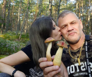 Nowy grzyb pojawił się w świętokrzyskich lasach. „Amerykanin” przypomina prawdziwka, jest bardzo inwazyjny 