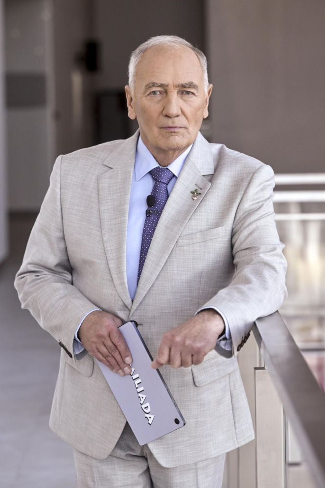 Karol Strasburger, nowe "Noce i dnie" to bez sensu