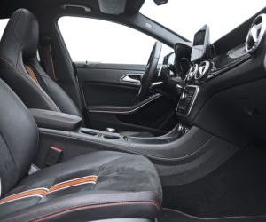 Mercedes-Benz CLA200 Shooting Brake OrangeArt