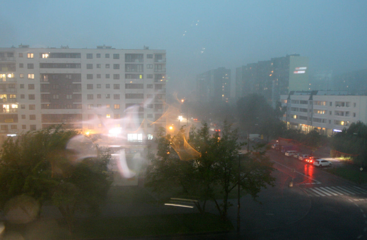 Nawałnica nad Warszawą