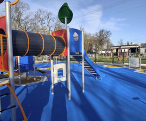 Nowy plac zabaw w Wilkowicach