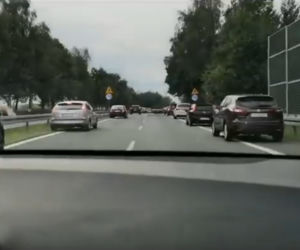 Śląskie. Korytarz życia na Wiślance. Policjanci ZDUMIENI! Czegoś takiego nie widzieli [WIDEO, ZDJĘCIA]