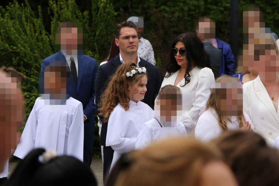 Iwona Węgrowska wyprawiła córce komunię