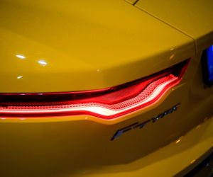 Jaguar F-Type R