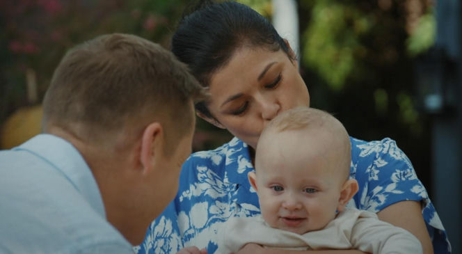M jak miłość odc. 1903. Antoś (Mark Myronenko), Paweł (Rafał Mroczek), Kinga (Katarzyna Cichopek)