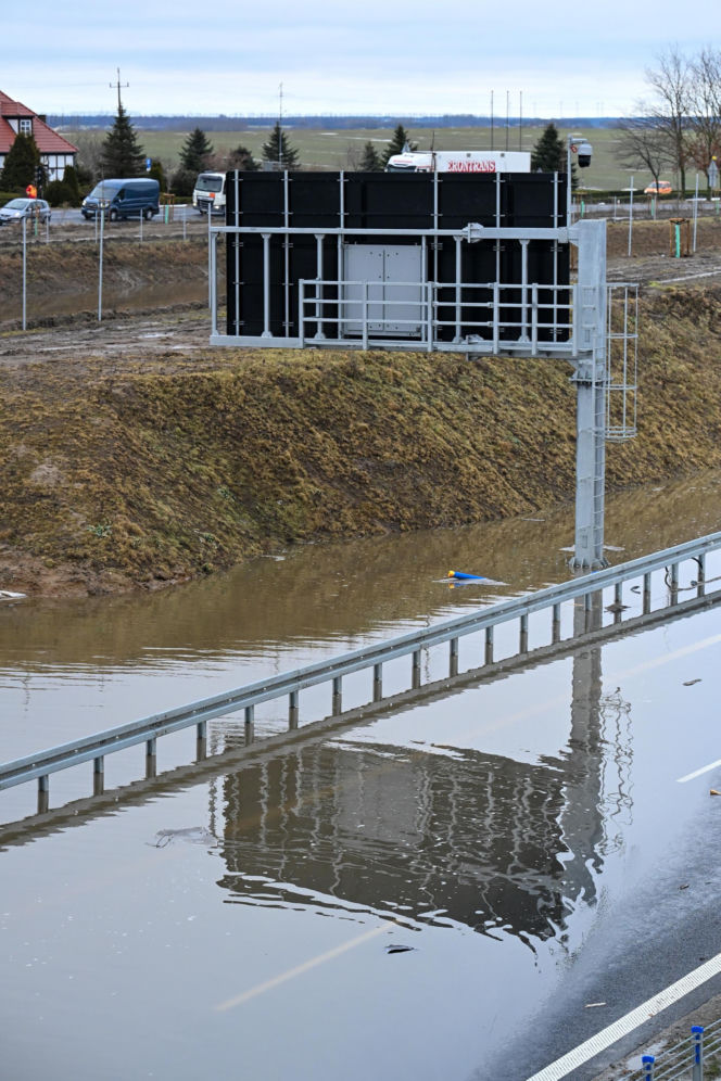 Karwice, zalana trasa S6