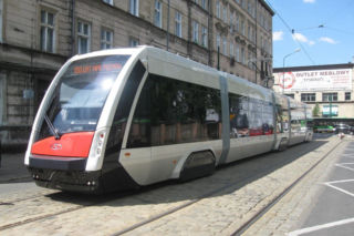 Zamiast na złom, wróci na ulicę. Pierwszy tramino już czeka na remont