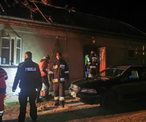 Tragedia w Leżachowie. Nie żyje mężczyzna, dwuletnie dziecko w ciężkim stanie! (ZDJĘCIA)