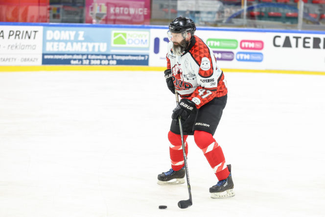 Mecz hokejowy Reprezentacji Artystów Polskich i Przedsiębiorców