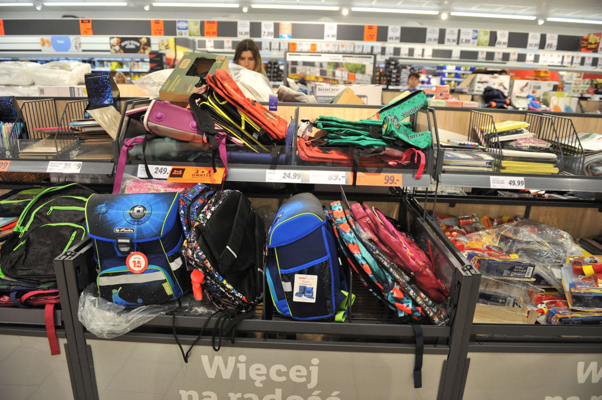Wyprawka szkolna w 2022 roku to horror. Ceny artykułów są zabójcze