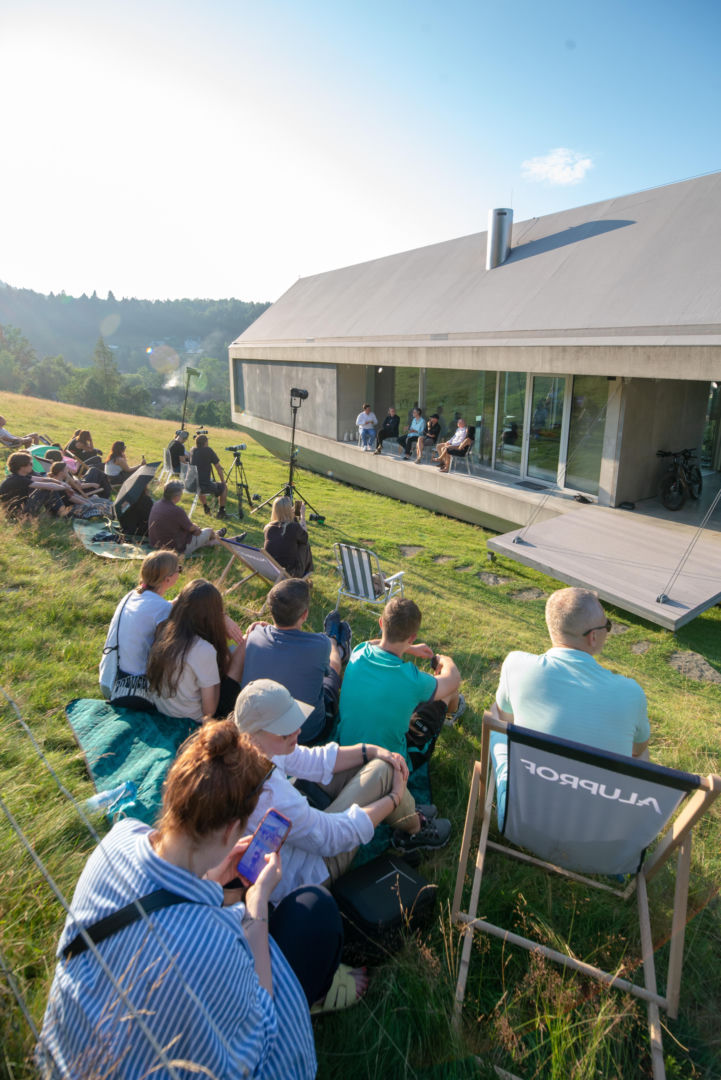 Weekend otwarty i debata w Arce Roberta Koniecznego