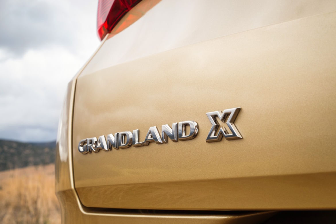 Opel Grandland X z flagowym dieslem