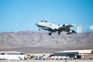 Koniec epoki Guźca w Arizonie. Siły Powietrzne USA pożegnały A-10 w bazie Davis-Monthan