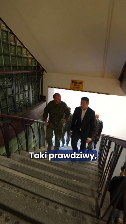 Warszawa pozbyła się dwóch budynków. Wzięło je wojsko i straż