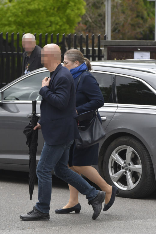 Pawłowicz modli się z ochroniarzem