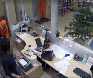 Zamaskowani bandyci napadli na hurtownię. Sceny jak z filmu akcji! [GALERIA, WIDEO]