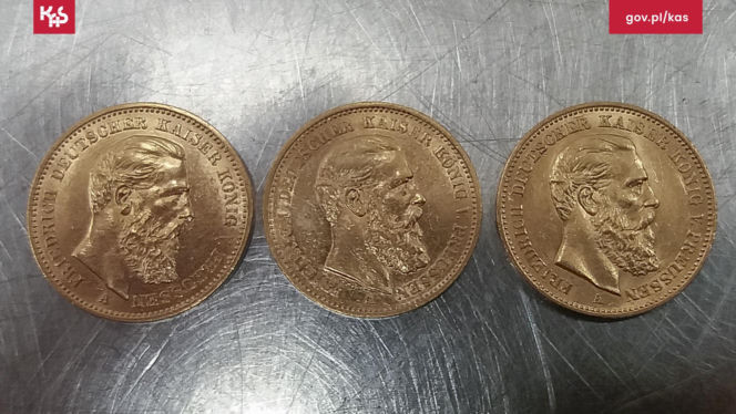 Przemyt monet do Rosji