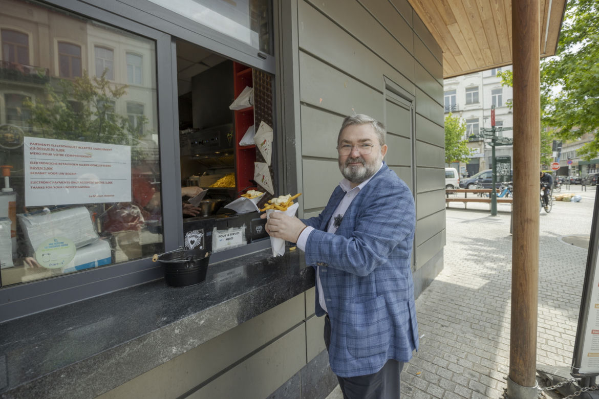 Spędziliśmy cały dzień z polskimi europosłami. Tak żyją w Brukseli