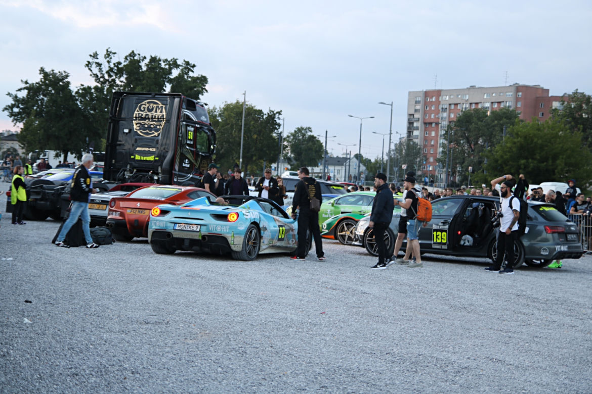 Gumball 3000 2017 w Polsce, Warszawa Stadion Narodowy