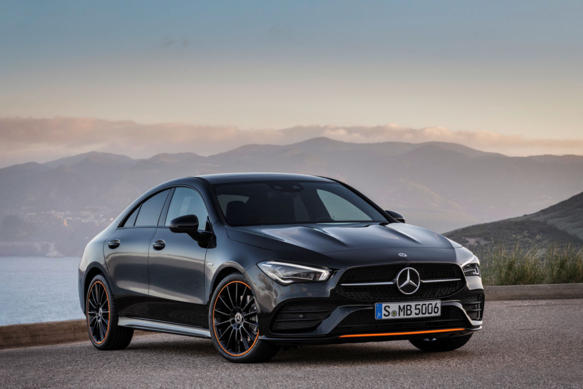 Mercedes-Benz CLA Coupe Edition Orange Art AMG Line