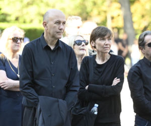 Politycy i dziennikarze na pogrzebie Andrzeja Morozowskiego