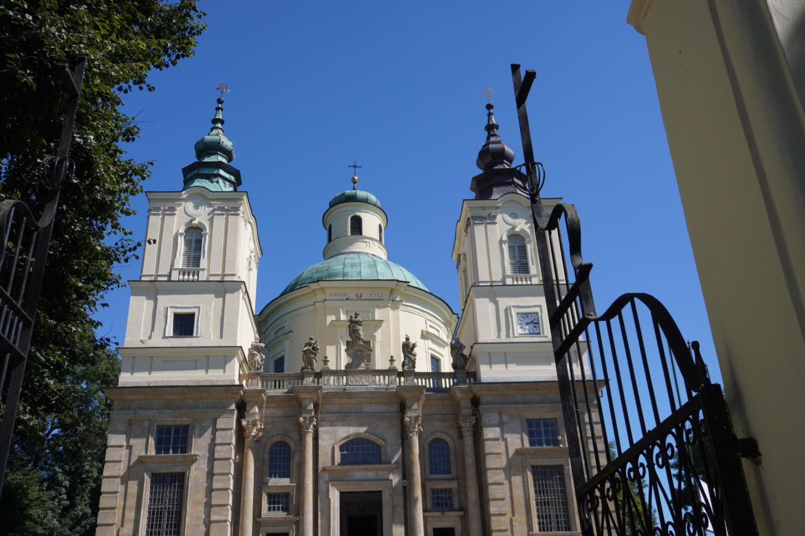 Klimontów. To miasto w woj. świętokrzyskim olśniewa średniowiecznym centrum